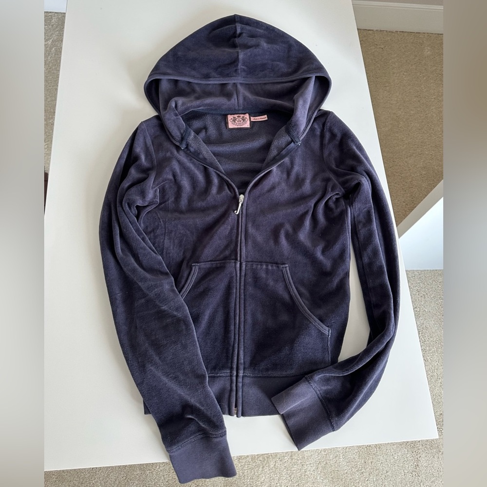 Vintage Navy velour Juicy Couture hoodie size small